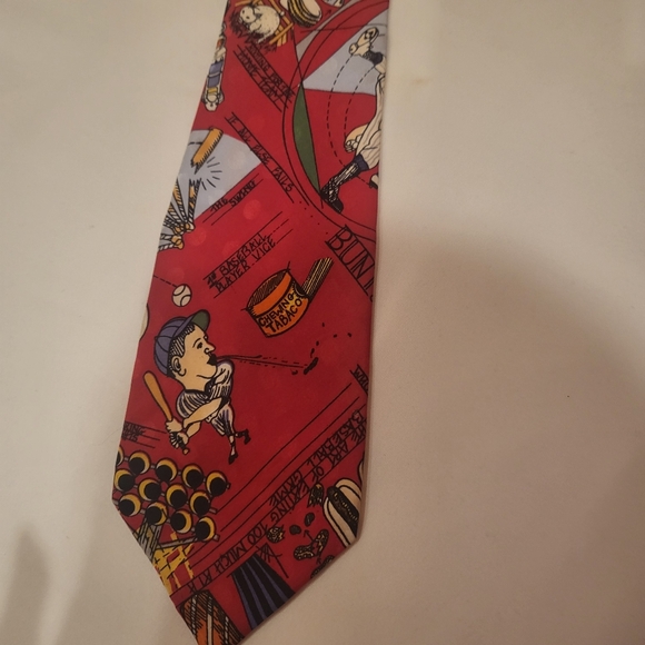 Vintage Nicole Miller 100% Silk Baseball Tie - Picture 2 of 4